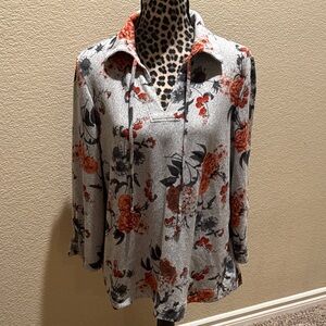 Elegant Floral Women's Sweater with collar